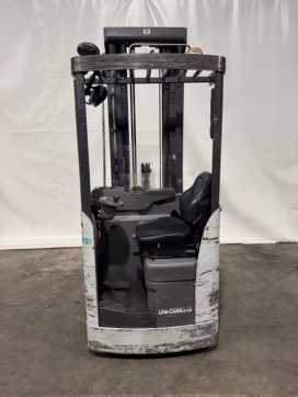 Used Forklift Truck UNICARRIERS Fahrerquersitz - TELESKOPGABELN - Hub.5.800mm - 1t ELEKTRO HOCHHUBWAGENFAHRERSTAND (12914445)