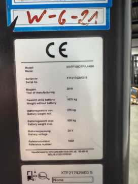 Used Forklift Truck UNICARRIERS Fahrerquersitz - TELESKOPGABELN - Hub.5.800mm - 1t ELEKTRO SEITENSTAPLER (12914436)