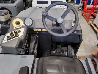 Used Forklift Truck WEITERE Kehrmaschine KM 130/300 RLPG DIESEL WEITERE (13049362)