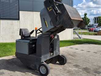 Used Forklift Truck WEITERE Kehrmaschine KM 130/300 RLPG DIESEL WEITERE (13049362)