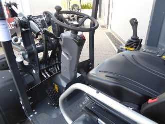Used Forklift Truck WEITERE Pitbull X27-45 mit Linde Hydrostat DIESEL WEITERE (12903907)