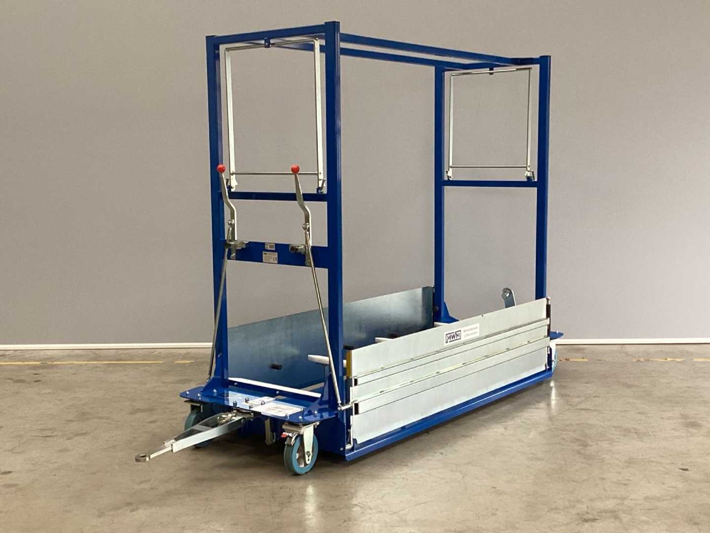Used Forklift Truck WEITERE Taxiliner für 3 Stk. Bodenroller (800 x 600mm) WEITERE WEITERE (13045796)
