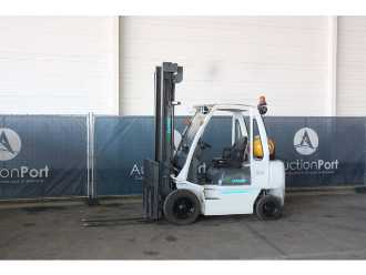 Used Forklift Truck WEITERE UniCarriers U1D2A25LQ GAS VIERRADFRONTSTAPLER (13047038) backdrop