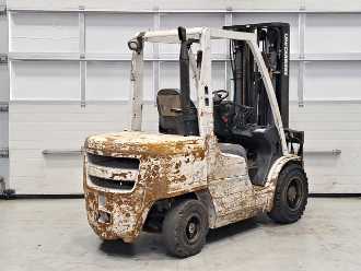 Used Forklift Truck WEITERE UniCarriers YG1F2A35U DIESEL VIERRADFRONTSTAPLER (13034776)