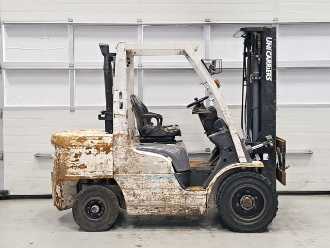 Used Forklift Truck WEITERE UniCarriers YG1F2A35U DIESEL VIERRADFRONTSTAPLER (13034776)