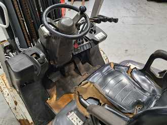 Used Forklift Truck WEITERE UniCarriers YG1F2A35U DIESEL VIERRADFRONTSTAPLER (13034776)