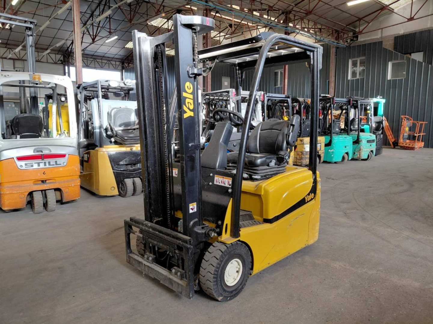 Used Forklift Truck YALE ERP15VTSWB ELEKTRO DREIRADFRONTSTAPLER (12995497)