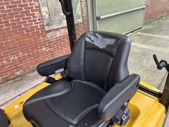 Used Forklift Truck YALE ERP16VT ELEKTRO DREIRADFRONTSTAPLER (12995057)