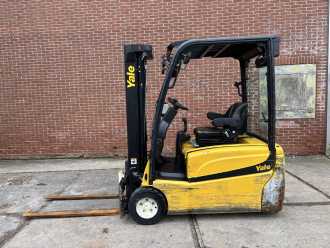 Used Forklift Truck YALE ERP16VT ELEKTRO DREIRADFRONTSTAPLER (12995060)