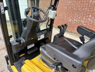 Used Forklift Truck YALE ERP16VT ELEKTRO DREIRADFRONTSTAPLER (12995060)