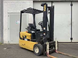 Used Forklift Truck YALE ERP20ATF ELEKTRO DREIRADFRONTSTAPLER (13043164) backdrop