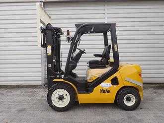 Used Forklift Truck YALE GDP30UX DIESEL VIERRADFRONTSTAPLER (13005141)