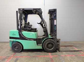 Used Forklift Truck YALE GDP30VX DIESEL VIERRADFRONTSTAPLER (13065341)