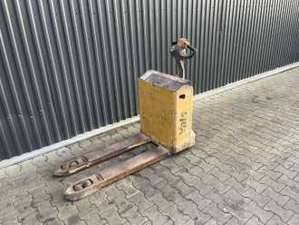 Used Forklift Truck YALE MP18 ELEKTRO NIEDERHUBWAGENDEICHSEL (13075646) backdrop