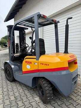 Used Forklift Truck ZV FD35T DIESEL VIERRADFRONTSTAPLER (12850113)