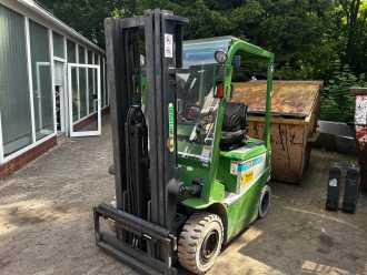 Wózki widłowe używane ARTISON FB18.48 ELEKTRO VIERRADFRONTSTAPLER (12967956)