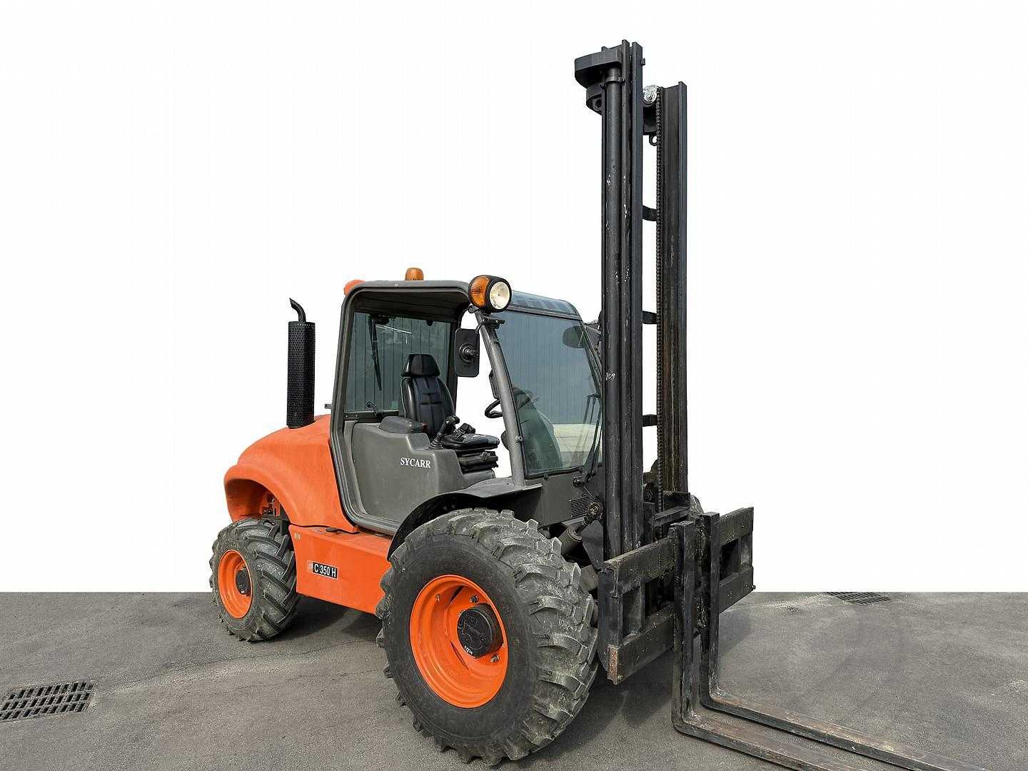 Wózki widłowe używane AUSA C 350 H X4 (4400 ore) DIESEL GELAENDESTAPLER (13070927)