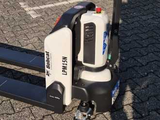 Wózki widłowe używane BOBCAT LPM15N-7/ Neu 2025 ELEKTRO NIEDERHUBWAGENDEICHSEL (13060253)