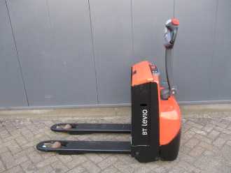 Wózki widłowe używane BT LWE160 ELEKTRO NIEDERHUBWAGENDEICHSEL (13038386) backdrop