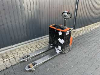 Wózki widłowe używane BT LWE160 ELEKTRO NIEDERHUBWAGENDEICHSEL (13039076) backdrop
