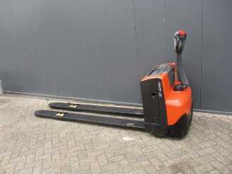 Wózki widłowe używane BT LWE180 ELEKTRO NIEDERHUBWAGENDEICHSEL (13060361)