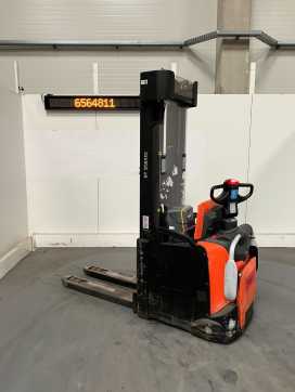 Wózki widłowe używane BT SPE 140L ELEKTRO HOCHHUBWAGENFAHRERSTAND (13005047)