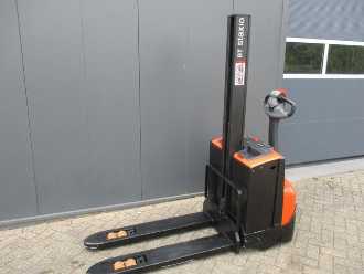 Wózki widłowe używane BT SWE 080L ELEKTRO HOCHHUBWAGENDEICHSEL (13059268)