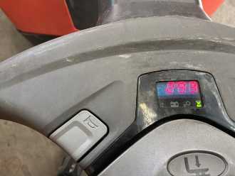 Wózki widłowe używane BT Toyota LWE130 ELEKTRO NIEDERHUBWAGENSEMIELEKTRISCH (13075284)