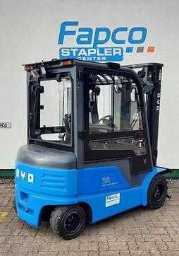 Wózki widłowe używane BYD ECB 35 C Lithium Batterietechnik ELEKTRO VIERRADFRONTSTAPLER (12880703)