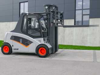 Wózki widłowe używane CARER A 120X ELEKTRO VIERRADFRONTSTAPLER (12798344)
