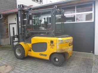 Wózki widłowe używane CARER R60 H2 ELEKTRO VIERRADFRONTSTAPLER (12979452)