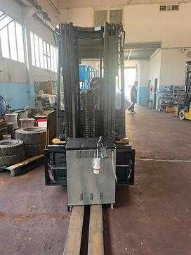 Wózki widłowe używane CATERPILLAR EP35N ELEKTRO VIERRADFRONTSTAPLER (13065247) backdrop