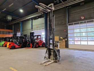 Wózki widłowe używane CATERPILLAR NSP16N2 ELEKTRO HOCHHUBWAGENDEICHSEL (12964046)
