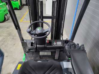 Wózki widłowe używane CESAB B316II ELEKTRO DREIRADFRONTSTAPLER (13058041)