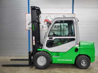 Wózki widłowe używane CESAB M335H-DV DIESEL VIERRADFRONTSTAPLER (13057824)