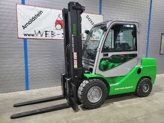 Wózki widłowe używane CESAB M335H-DV DIESEL VIERRADFRONTSTAPLER (13058095)