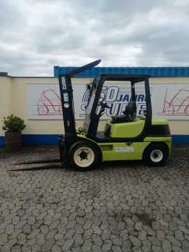 Wózki widłowe używane CLARK CQ30D DIESEL VIERRADFRONTSTAPLER (12892320)