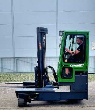 Wózki widłowe używane COMBILIFT C 4000 MK4 DIESEL DIESEL VIERWEGESTAPLER (12989174)