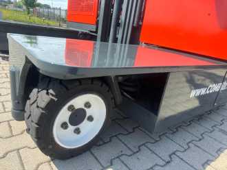 Wózki widłowe używane COMBILIFT C3000GST / Triplex 8300 mm GAS VIERWEGESTAPLER (13052123)