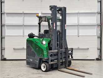 Wózki widłowe używane COMBILIFT CB3000 DIESEL DREIRADFRONTSTAPLER (13064141)
