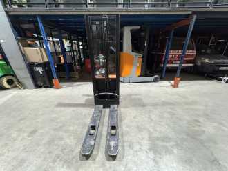 Wózki widłowe używane DOOSAN BSL13S-7C ELEKTRO HOCHHUBWAGENDEICHSEL (13001487)