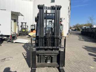 Wózki widłowe używane EP CPQD30T8 GAS VIERRADFRONTSTAPLER (12989931)