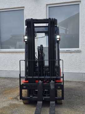 Wózki widłowe używane EP EFL 201 ELEKTRO VIERRADFRONTSTAPLER (12988882)