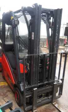 Wózki widłowe używane FENWICK H 16 GAS VIERRADFRONTSTAPLER (13037214)