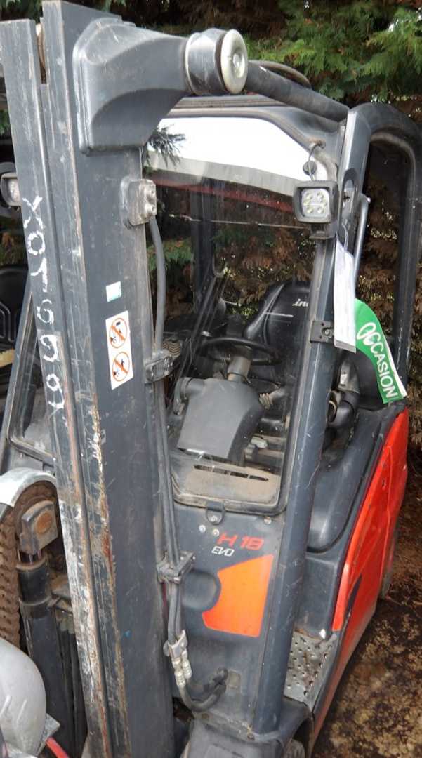 Wózki widłowe używane FENWICK H 18 GAS VIERRADFRONTSTAPLER (13026857)