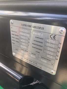Wózki widłowe używane HANGCHA CPD25-XD4-SI26 ELEKTRO VIERRADFRONTSTAPLER (13024598)