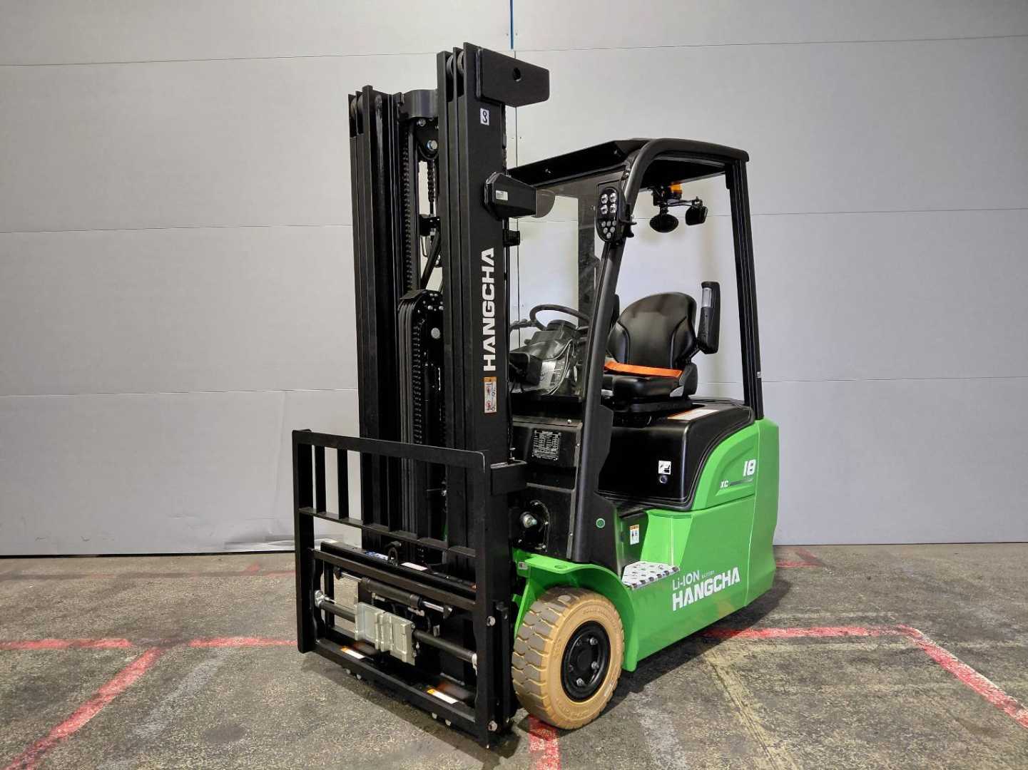 Wózki widłowe używane HANGCHA XC3-18i (CPDS18-XCY2G-SI) ELEKTRO DREIRADFRONTSTAPLER (13072980)