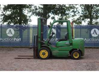Wózki widłowe używane HELI HFD30 DIESEL VIERRADFRONTSTAPLER (13065087)