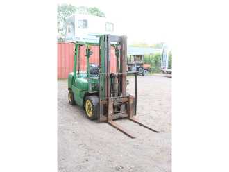 Wózki widłowe używane HELI HFD30 DIESEL VIERRADFRONTSTAPLER (13065087)