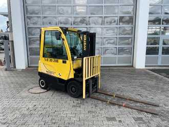 Wózki widłowe używane HYSTER 4.45m / 2.107h / SS DIESEL VIERRADFRONTSTAPLER (13056393)